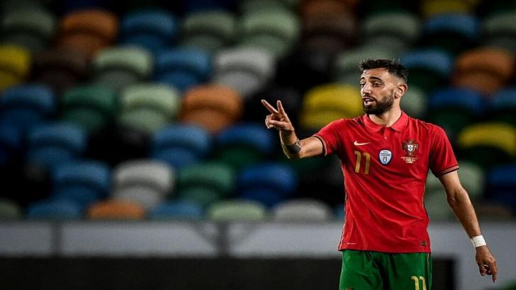 Bruno Fernandes playing for Portugal